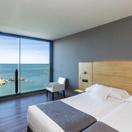 Hotel Astuy Isla Luaran gambar