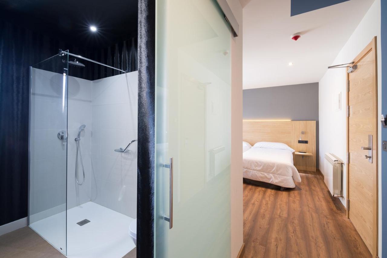 Hotel Astuy Isla Luaran gambar