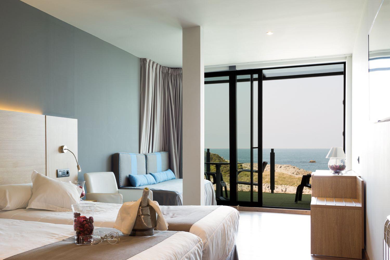 Hotel Astuy Isla Luaran gambar