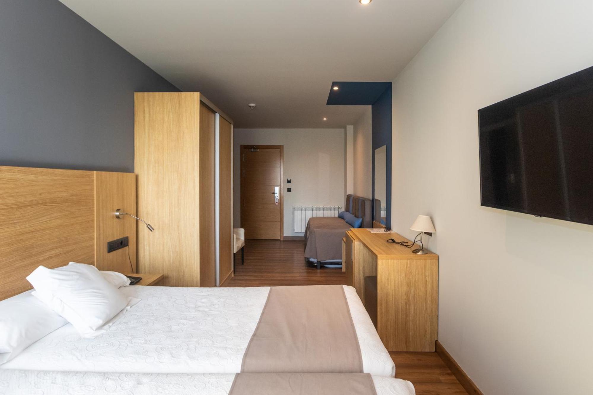 Hotel Astuy Isla Luaran gambar