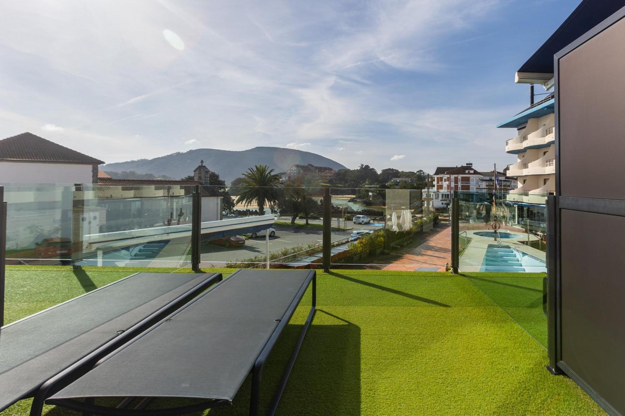 Hotel Astuy Isla Luaran gambar