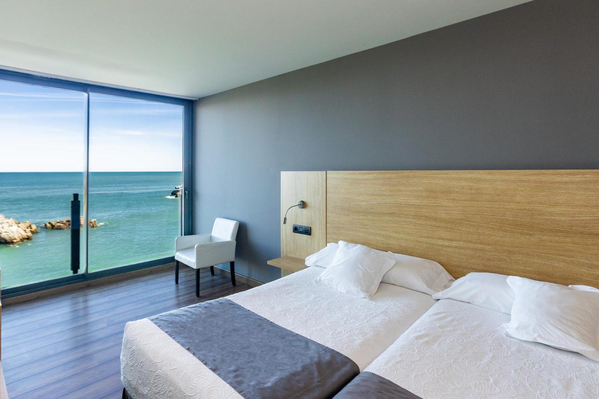 Hotel Astuy Isla Luaran gambar