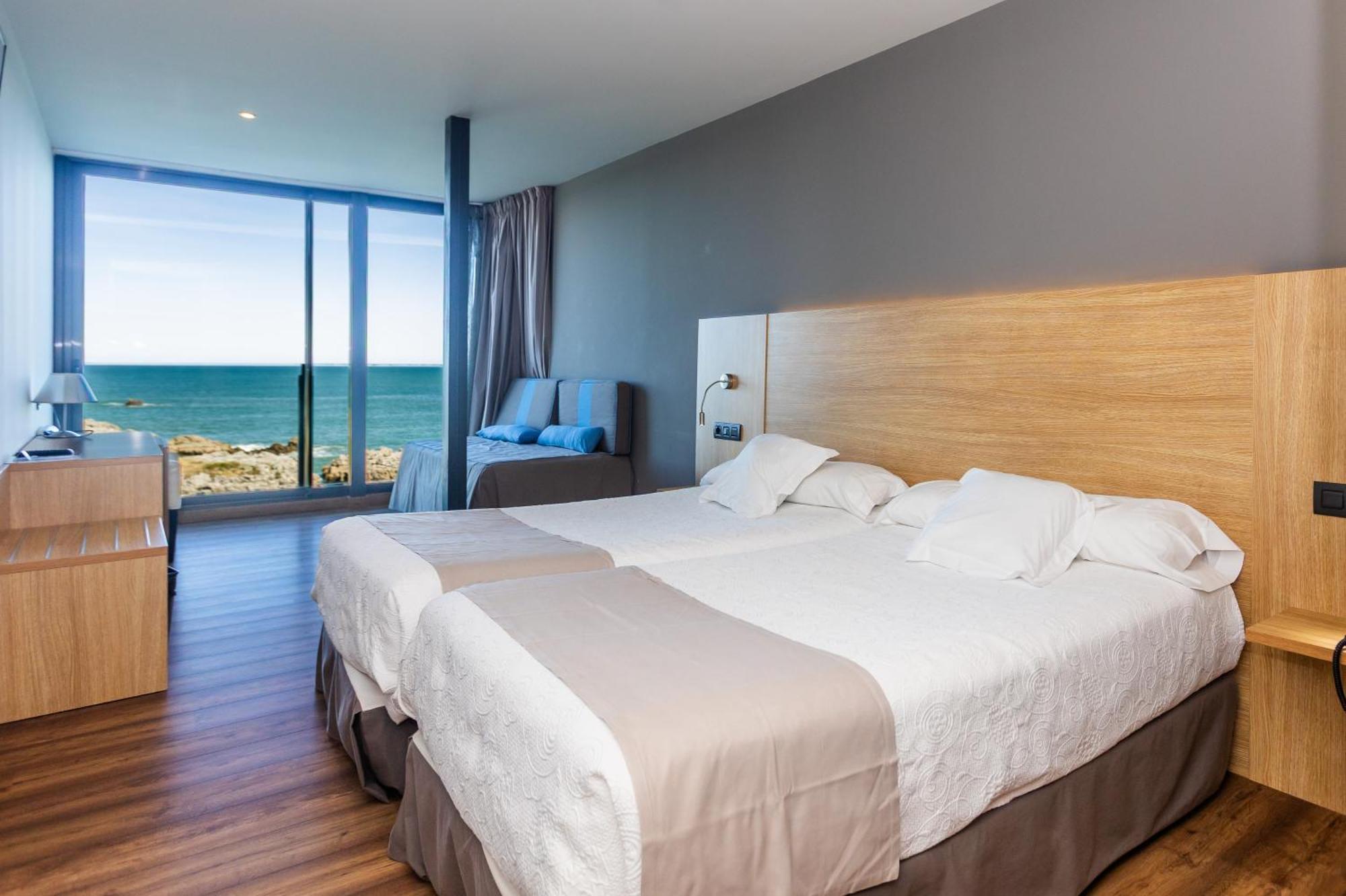 Hotel Astuy Isla Luaran gambar
