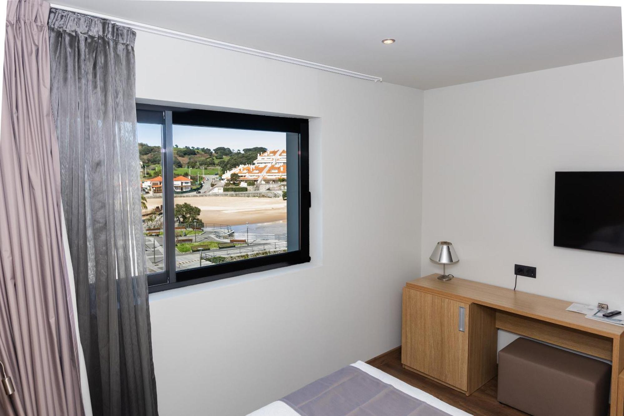 Hotel Astuy Isla Luaran gambar