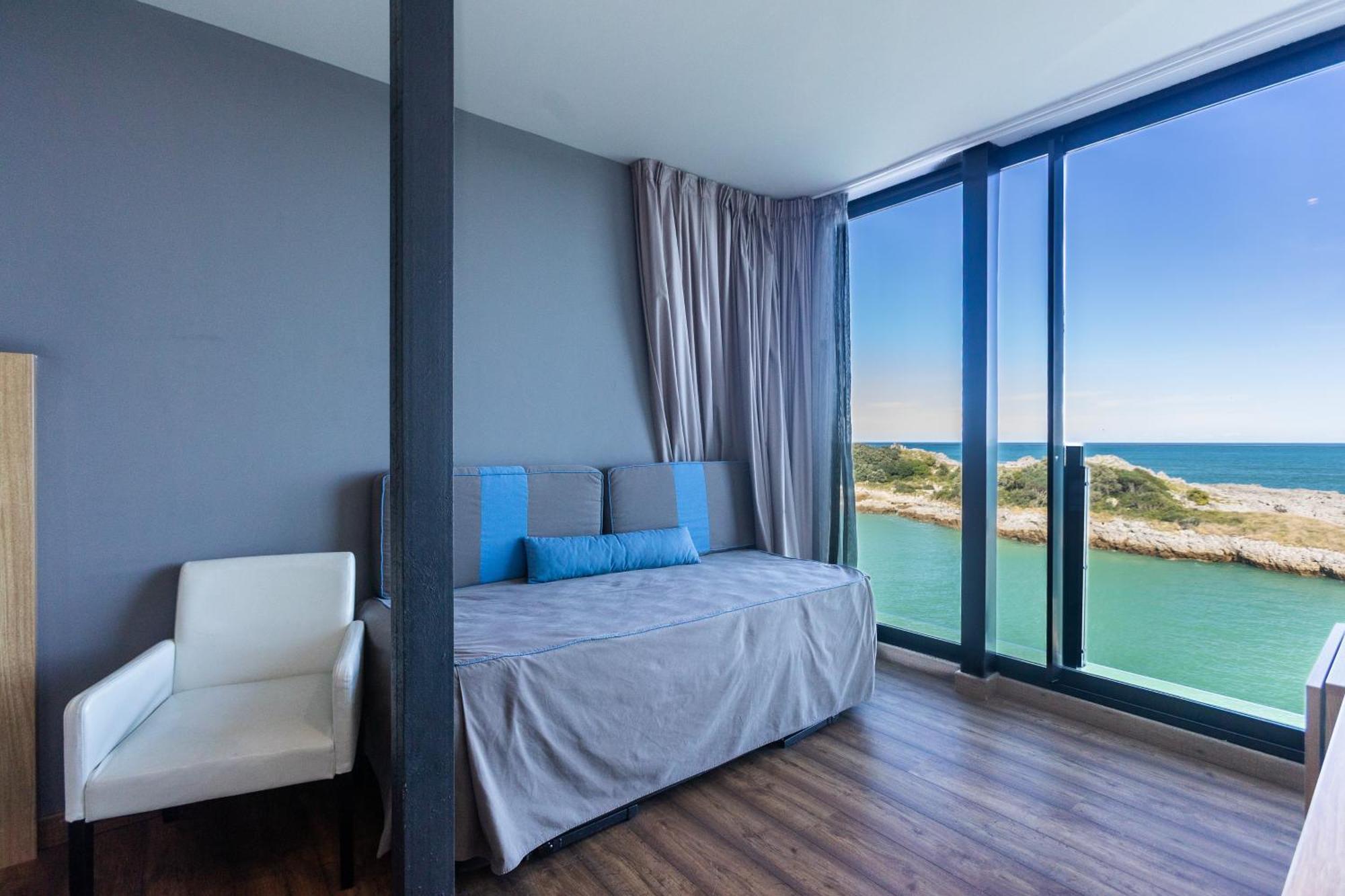 Hotel Astuy Isla Luaran gambar